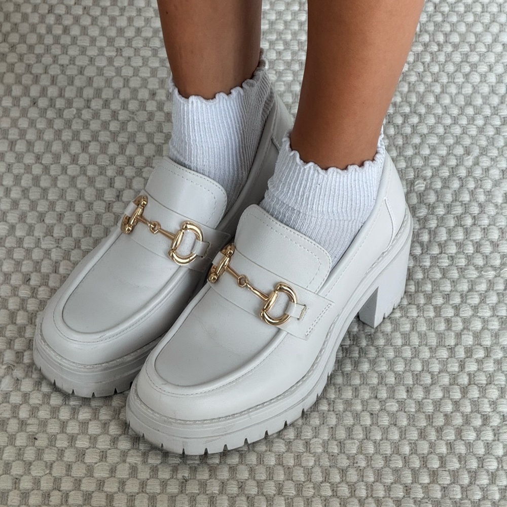 Steve Madden White Block Loafers